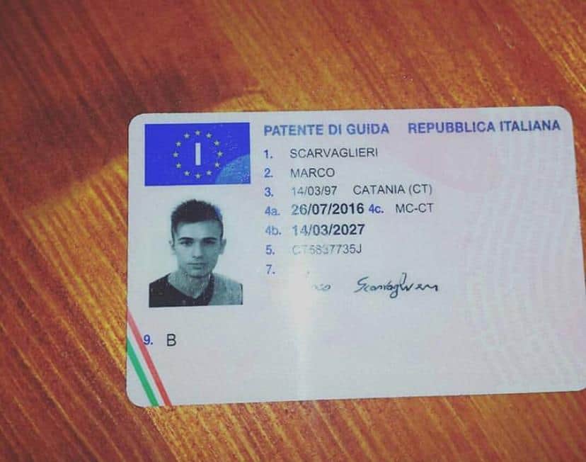 Comprare Una Patente Di Guida Italiana Registrata