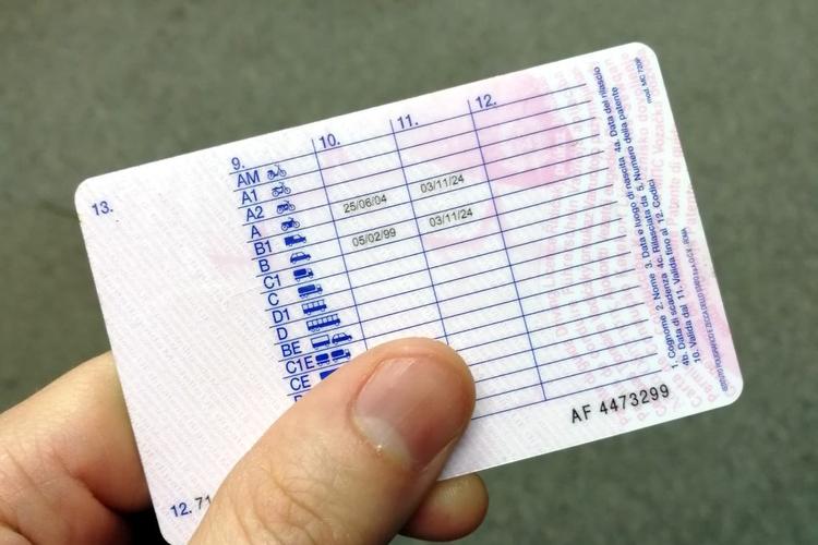 Comprare La Patente Di Guida Online